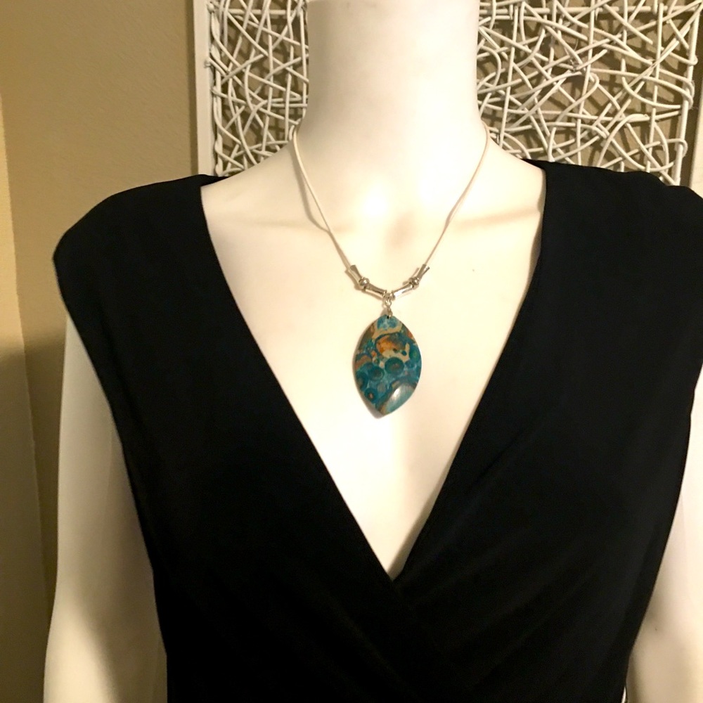 (Video) Green/Earth Tones Sea Sediment Jasper Agate Pendant Necklace